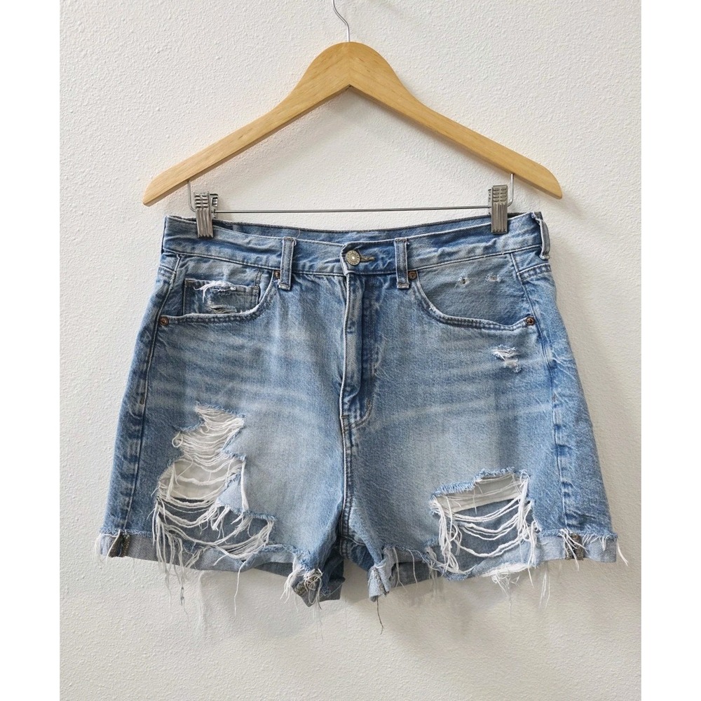 American Eagle Mom Short Women's Size 12 High Rise Distressed Denim